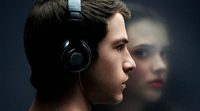 'Por trece razones': Netflix conciencia sobre el suicidio adolescente con un misterio adictivo