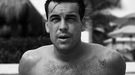 Mario Casas y sus hermanos revolucionan Internet con sus fotos en bañador