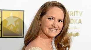 Su amor por el tabaco y el esquí, 10 curiosidades de Melissa Leo