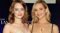 El incómodo abrazo entre Jennifer Lawrence y Emma Stone en Toronto