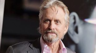 Acusan a Michael Douglas por abusos sexuales después de que el actor adelantara el caso