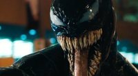 'Venom': Elizabeth Banks hace una broma subida de tono sobre el simbionte y medio Hollywood responde