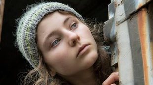 La crítica considera a Thomasin McKenzie la nueva Jennifer Lawrence, te contamos por qué