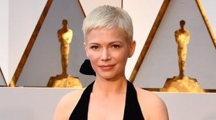 Michelle Williams rehace su vida y se casa en secreto, y el padre de Heath Ledger lo celebra