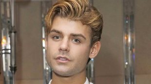 El ex chico Disney Garrett Clayton revela que es gay con un emotivo mensaje