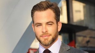 'El rey proscrito': El desnudo integral de Chris Pine sorprende al público del Festival de Toronto