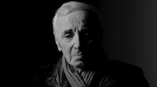 Muere el mítico cantante y actor Charles Aznavour ('Tirad sobre el pianista') a los 94 años