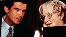 'Señora Doubtfire': Pierce Brosnan se reúne con los "hijos" de Robin Williams 25 años después