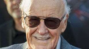 Los fans de Marvel rinden homenaje a Stan Lee en el Paseo de la Fama de Hollywood