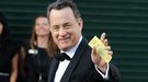 Tom Hanks aparece por sorpresa en una hamburguesería e invita a todos los clientes