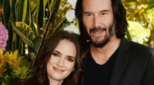 Winona Ryder llama "marido" a Keanu Reeves