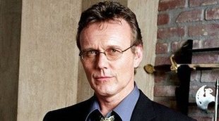 Qué fue de Anthony Head, Giles de 'Buffy, cazavampiros'