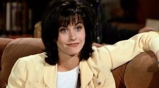 Courteney Cox, Monica en 'Friends', visita de nuevo el icónico apartamento de la serie en Nueva York