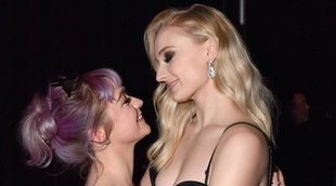 Sophie Turner celebra su despedida de soltera con Maisie Williams en Benidorm