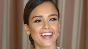 Hackean el Twitter de Jessica Alba y lo llenan de tuits racistas y homófobos 