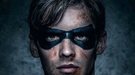 'Titanes': Nuevas fotos y video del rodaje con Brenton Thwaites como Nightwing