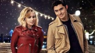 'Last Christmas': La química de Emilia Clarke y Henry Golding levanta un cuento navideño predecible