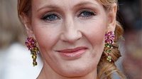 J.K. Rowling vuelve a sembrar polémica en Twitter por apoyar a una mujer despedida por tuits tránsfobos