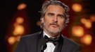 Joaquin Phoenix gana el Oscar por interpretar a un villano y es el héroe de la temporada de premios