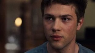 Connor Jessup explica por qué salió del armario: "Era más fácil hacerlo que no hacerlo"