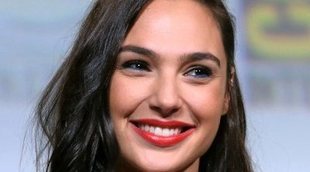 Gal Gadot canta 'Imagine' con Natalie Portman, Jamie Dornan y más famosos frente al coronavirus