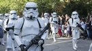 'Star Wars': Disney World utiliza un ejercito de Stormtroopers para mantener la distancia social en los parques