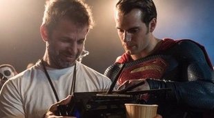 Zack Snyder "prendería fuego" a su 'Liga de la Justicia' antes que usar nada del "Frankenstein" que vimos