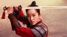 'Mulan' presume de escena de lucha tratando de rescatar al emperador en este clip exclusivo