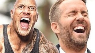 Ryan Reynolds se ríe de Dwayne Johnson por arrancar la verja de su casa a pulso