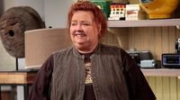 Muere Conchata Ferrell, Berta en 'Two and a Half Men' y la jueza que no anuló el matrimonio a Ross y Rachel