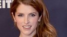 Hackean la cuenta de Twitter de Anna Kendrick y publican mensajes racistas