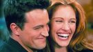 Un fax y física cuántica: Así consiguió Matthew Perry que Julia Roberts apareciera en 'Friends'