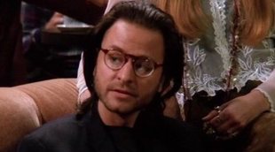 'Friends': Fisher Stevens, estrella invitada, pide perdón por su comportamiento en el set de rodaje