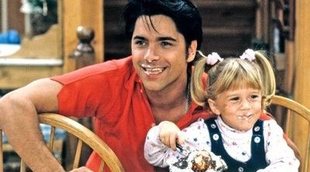 John Stamos vive el final de 'Wandavision' recordando una foto con Elizabeth Olsen en 'Tres por Tres'