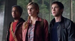 'Percy Jackson': Alexandra Daddario afirma no saber nada de la serie, "¡y no debería!"