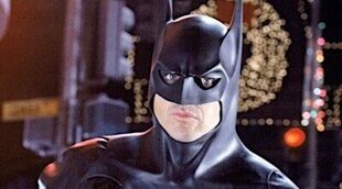 'Batgirl': Michael Keaton volvería a lucir el traje de Batman en estas (borrosas) fotos del rodaje