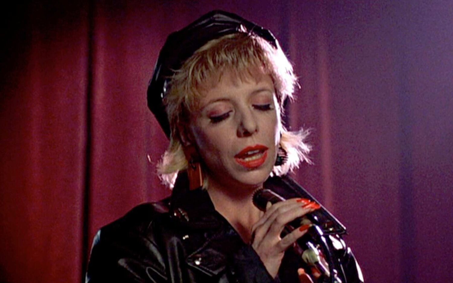 Muere Julee Cruise, cantante de la banda sonora de 'Twin Peaks', a los 65 años