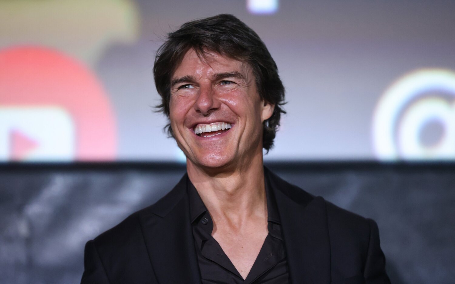 Tom Cruise visita Barcelona por sorpresa para dar las gracias a los exhibidores en CineEurope 2022