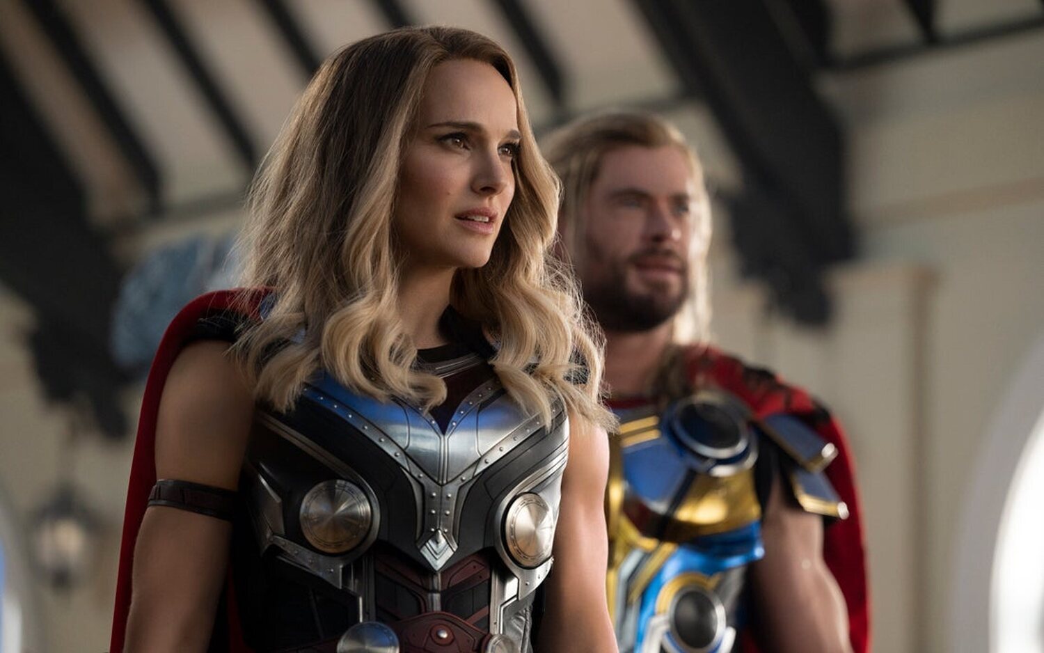 'Thor: Love and Thunder': Chris Hemsworth evitó comer carne antes de su beso con Natalie Portman