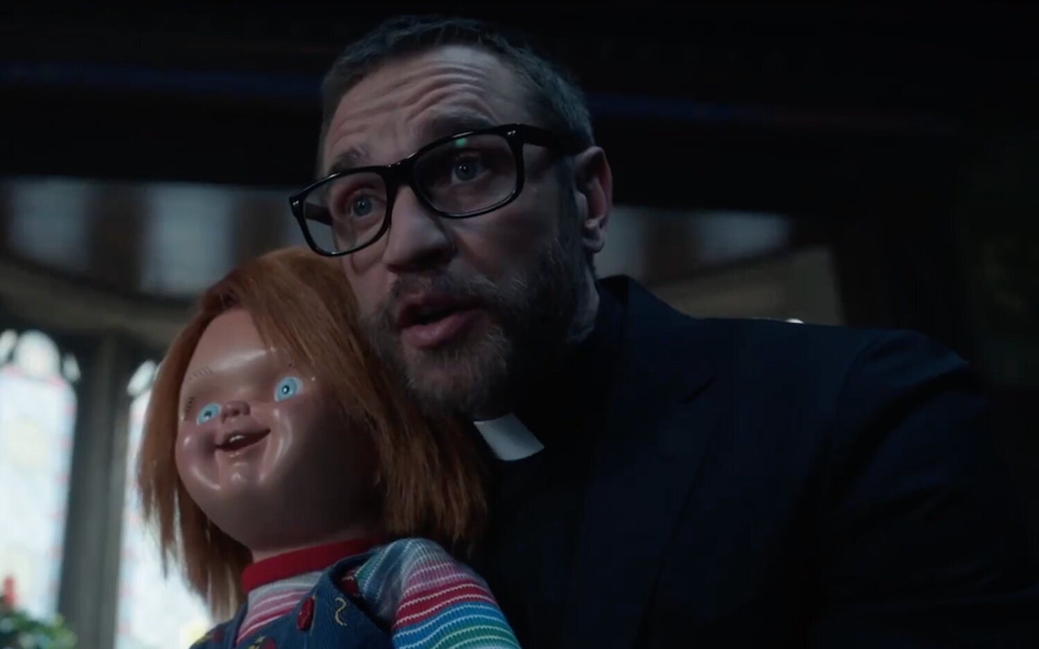 'Chucky' presenta a Glen/Glenda en el tráiler de la segunda temporada