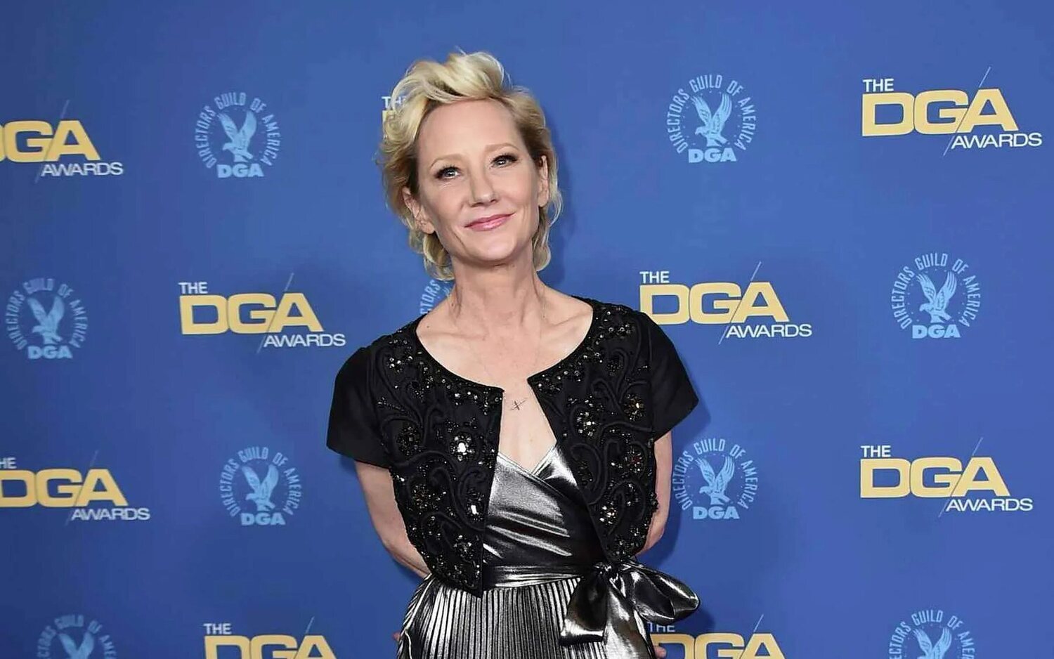 Anne Heche está en coma y en condición crítica extrema tras su accidente de coche