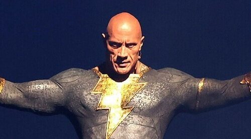 'Black Adam': Nuevo tráiler y pósters de la película de DC con Dwayne Johnson y Noah Centineo