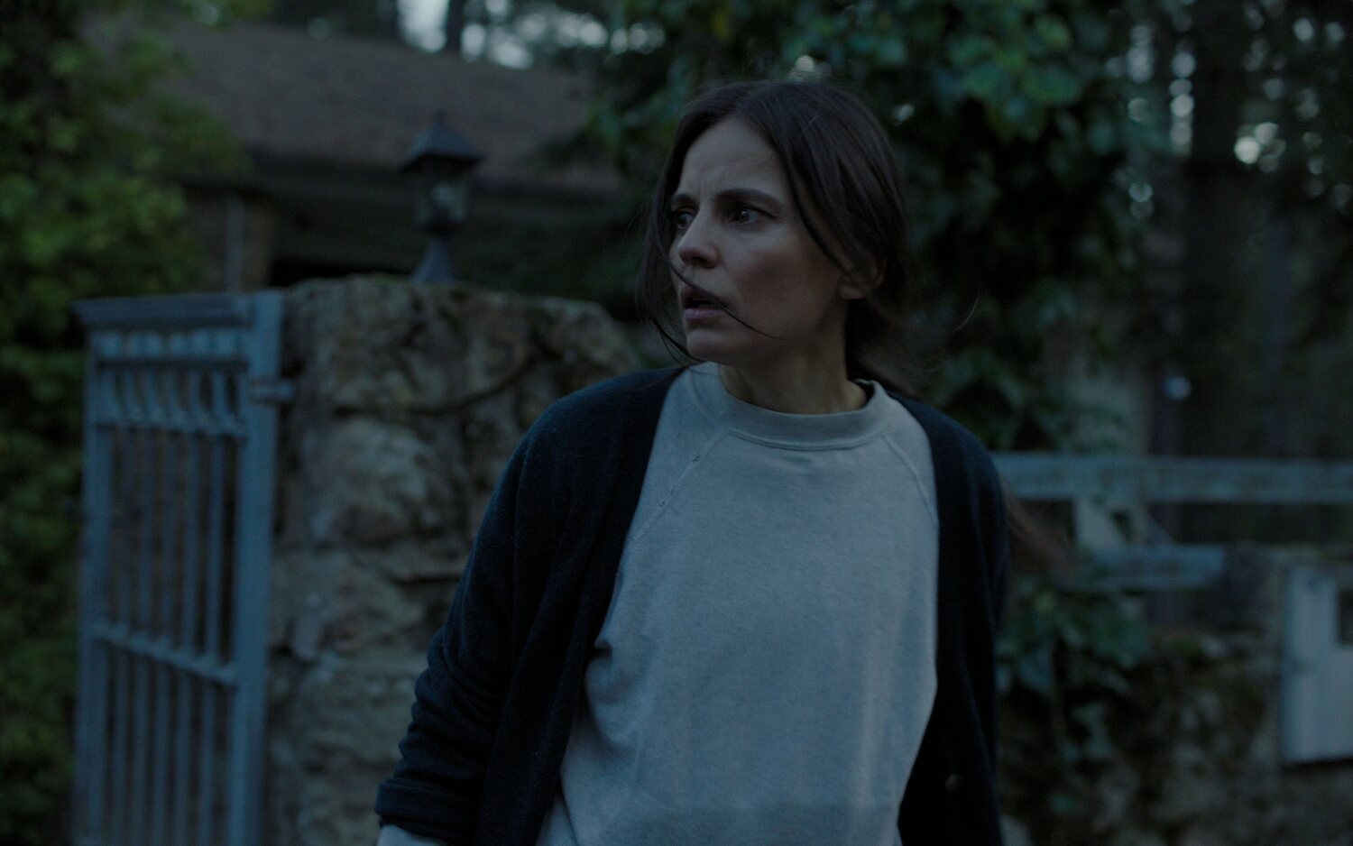 'Jaula': ¿Por qué una actriz como Elena Anaya trabaja tanto con directores noveles como Ignacio Tatay?