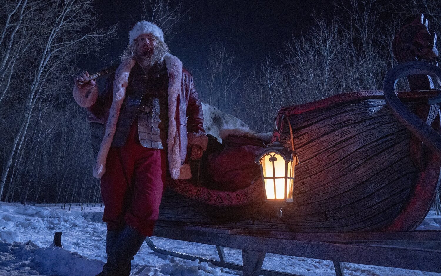 Tráiler de 'Noche de paz': David Harbour es un violento Papá Noel en la Navidad más sangrienta