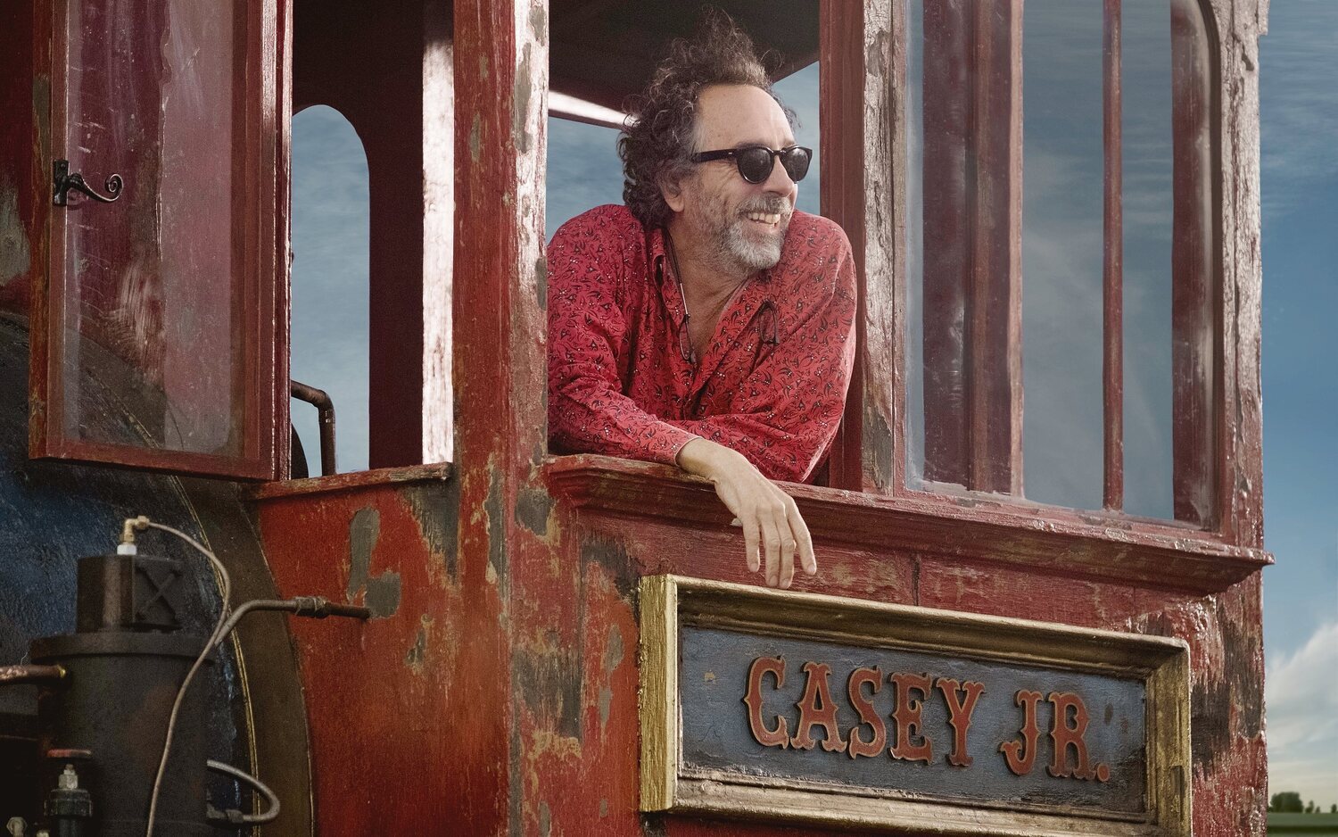 Tim Burton asegura que no volverá a trabajar con Disney y llama "circo horrible" al estudio