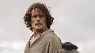 Sam Heughan ('Outlander') peleó por eliminar el desnudo explícito de Jamie de la escena de su violación