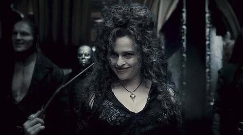 Helena Bonham Carter defiende a J.K. Rowling y considera que Johnny Depp está "exento de culpa"