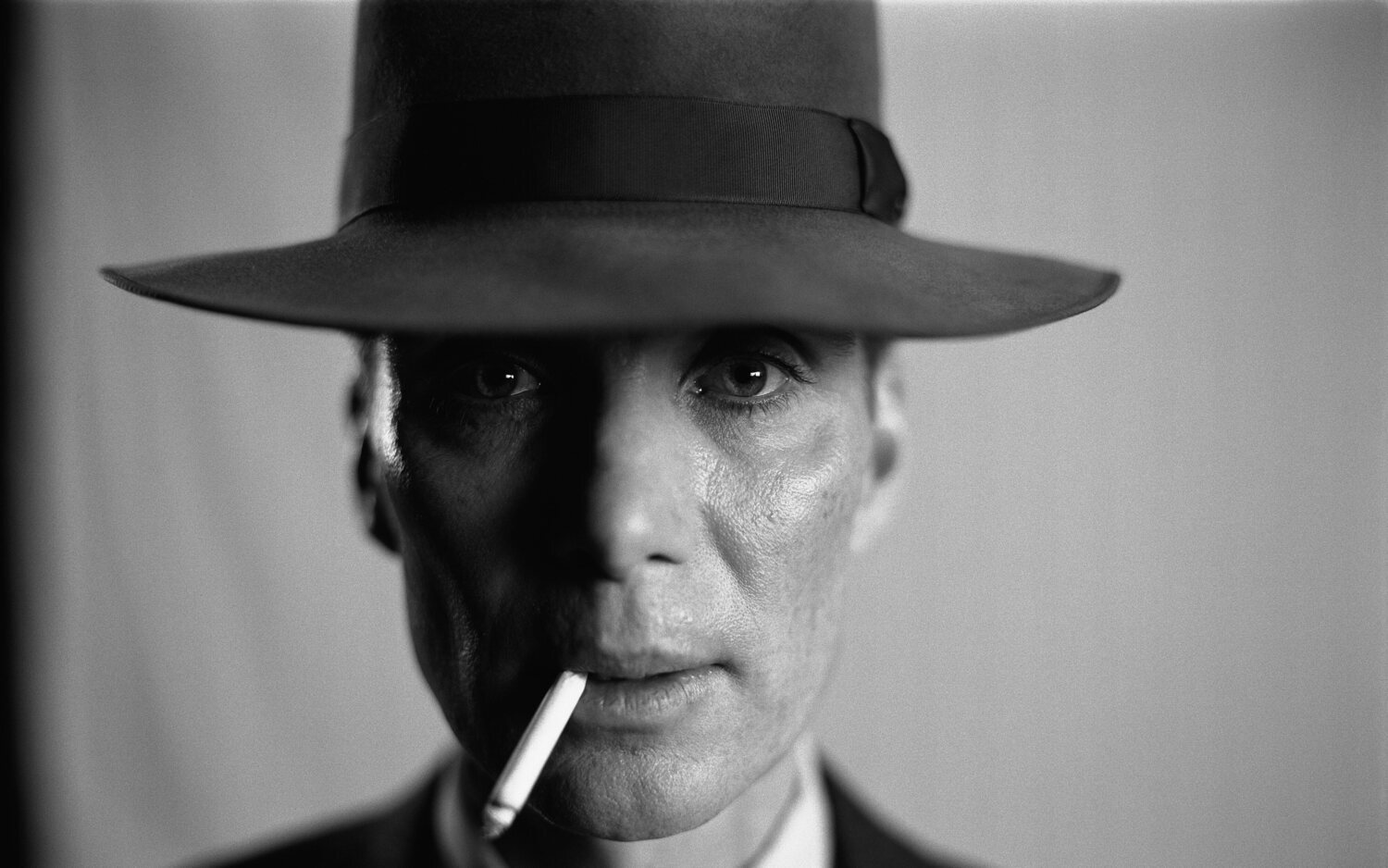 'Oppenheimer': Tráiler español de lo nuevo de Christopher Nolan con Cillian Murphy