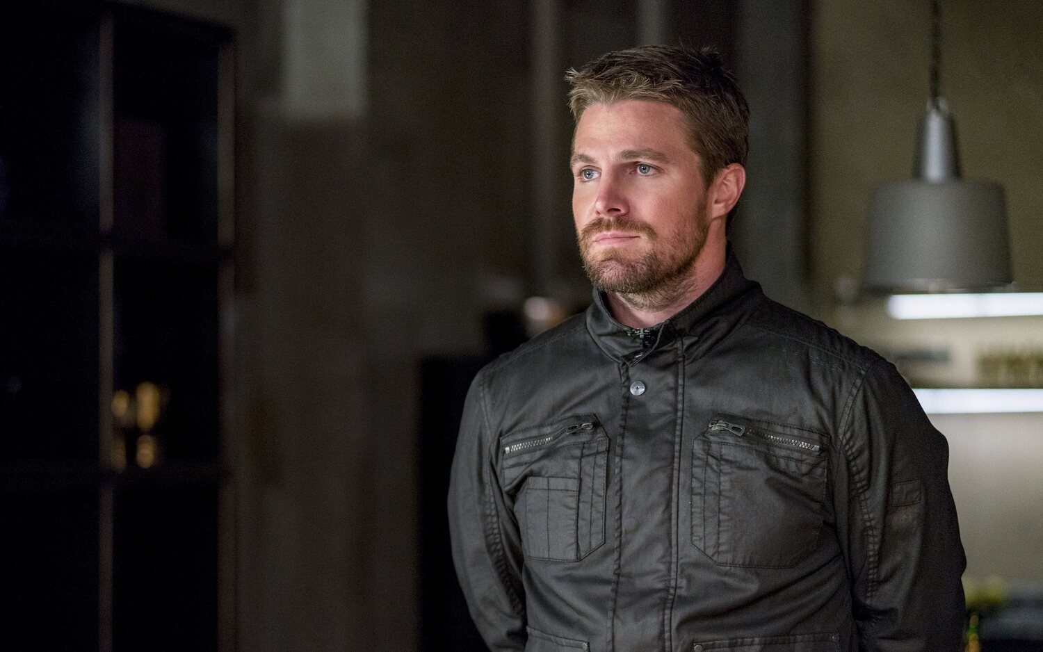 'The Flash': Stephen Amell volverá como Green Arrow en la última temporada