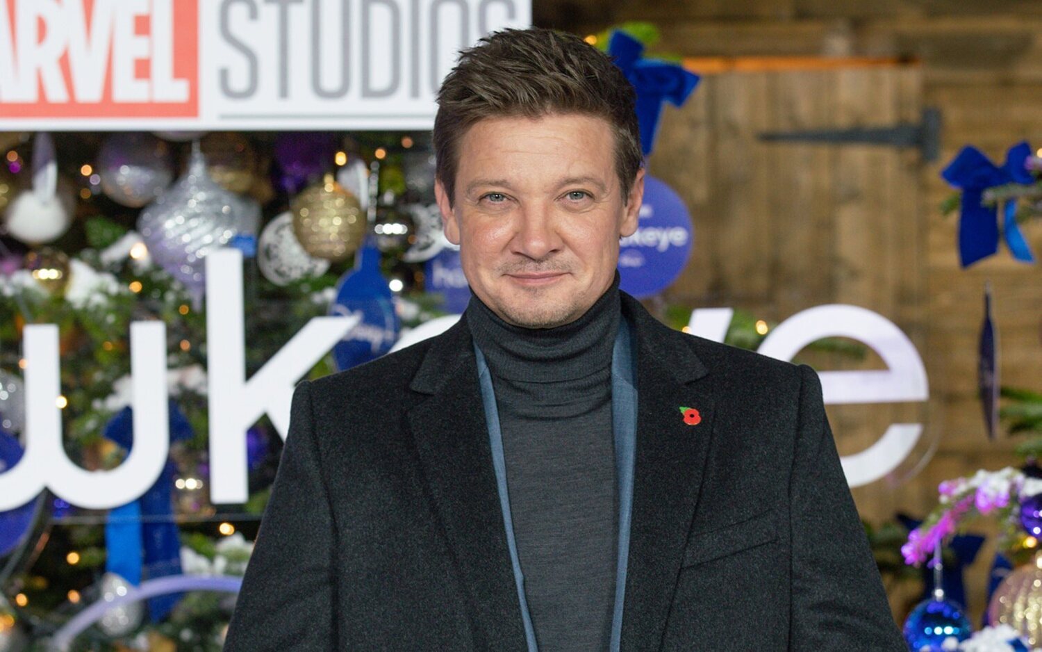 Jeremy Renner publica un vídeo recuperándose de su accidente: "Momento de SPA en la UCI para levantar mi ánimo"